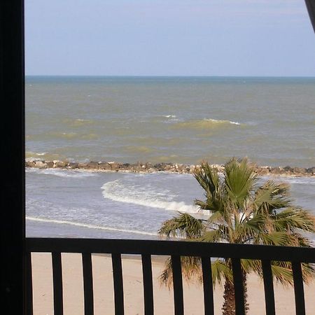 Hotel Canguro San Benedetto del Tronto Exterior foto
